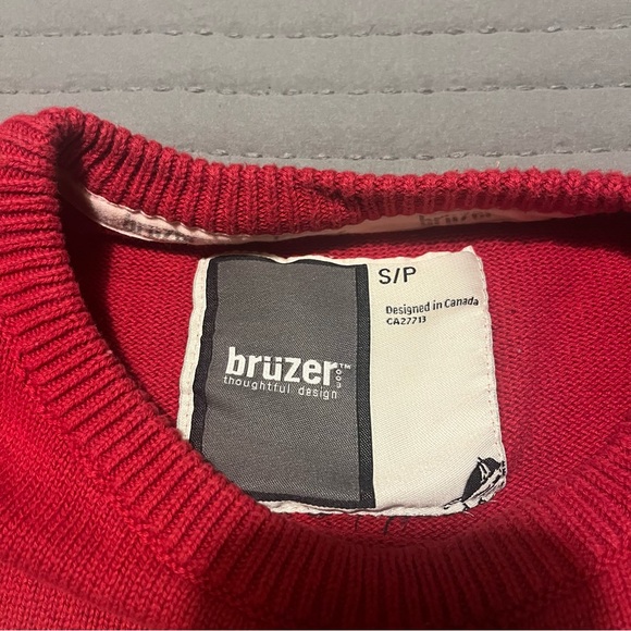 University of Guelph Knit Sweater - S Red - Picture 3 of 3